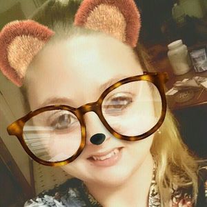 Meet your Posher, Justine